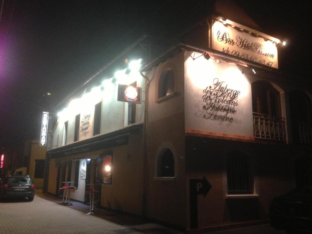 Auberge Des Volcans D'Auvergne Mably エクステリア 写真