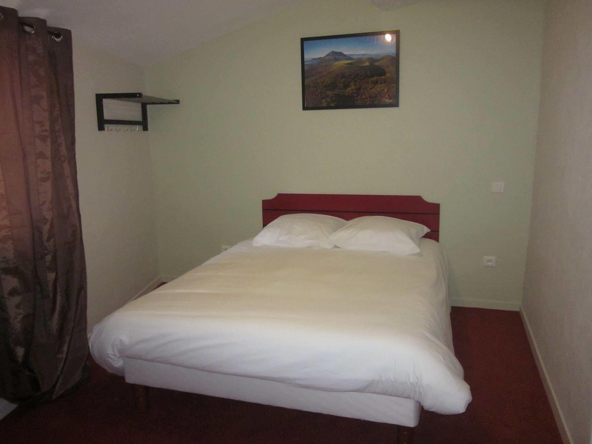 Auberge Des Volcans D'Auvergne Mably エクステリア 写真
