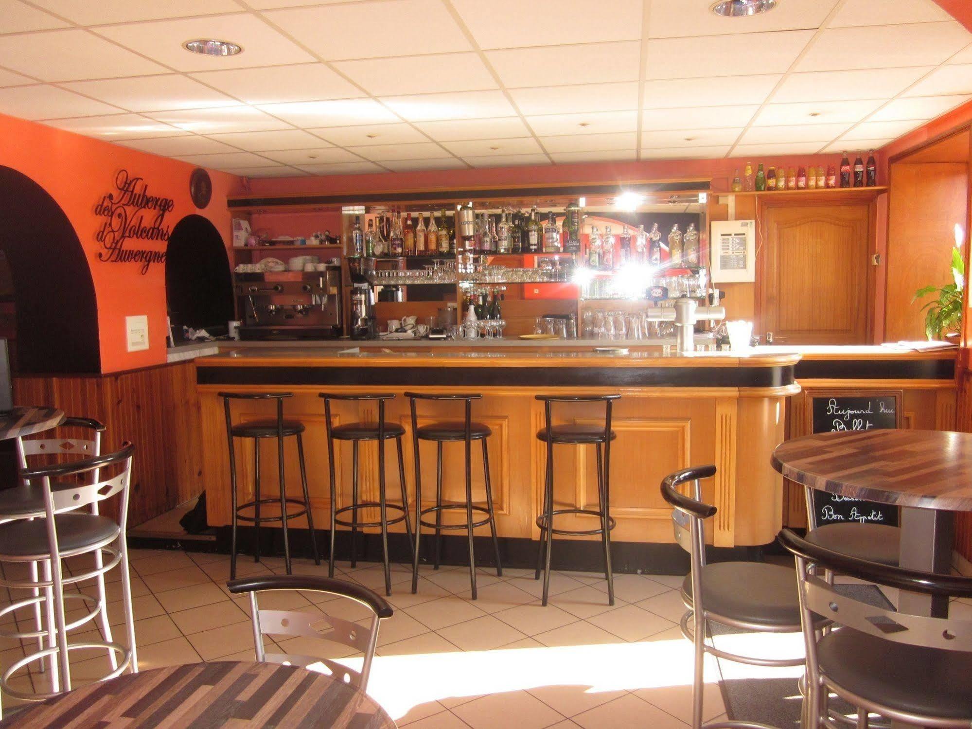 Auberge Des Volcans D'Auvergne Mably エクステリア 写真